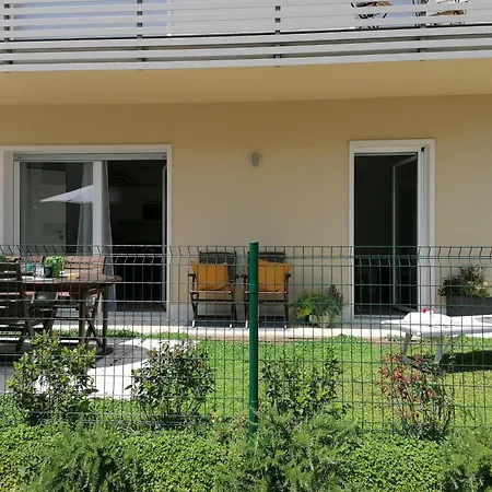 アパート Eco By Al *