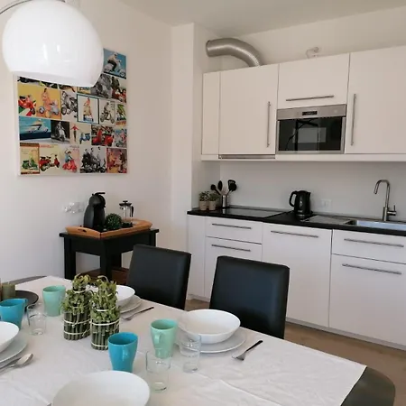 アパート Eco By Al