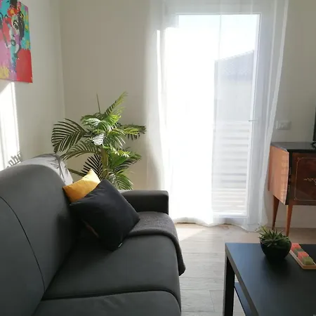 Eco By Al アパート *