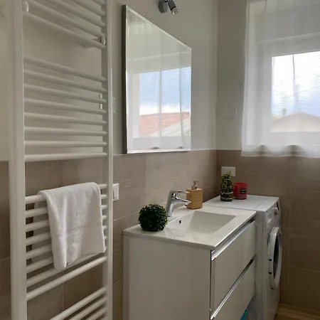 アパート Eco By Al