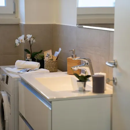 アパート Eco By Al