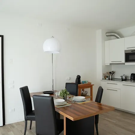 アパート Eco By Al