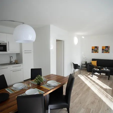 アパート Eco By Al